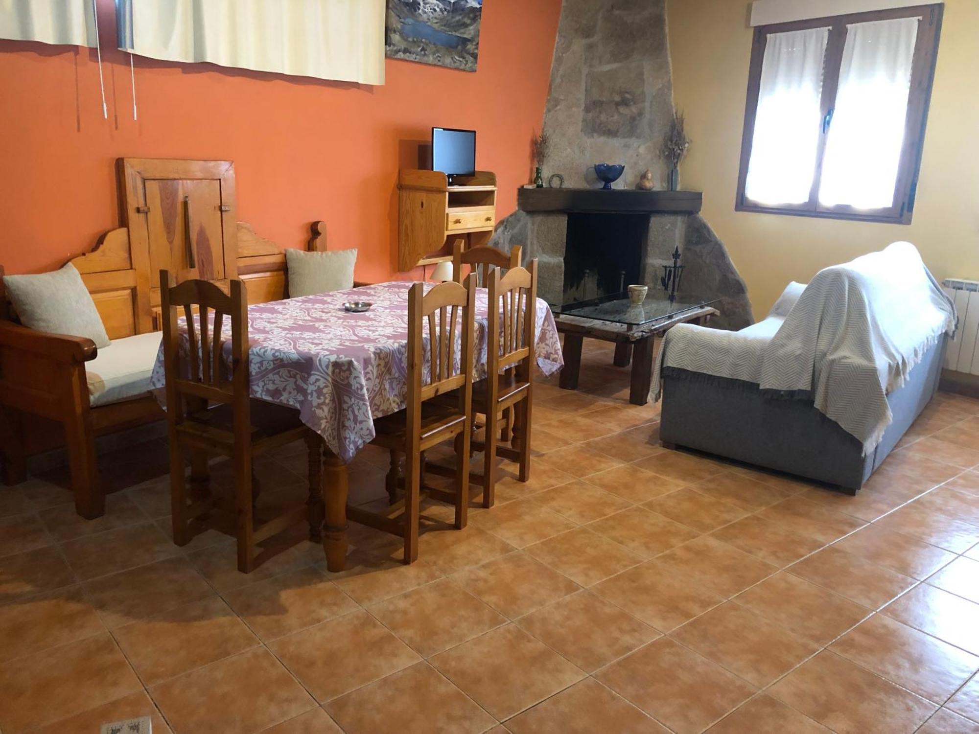 Apartment La Curva